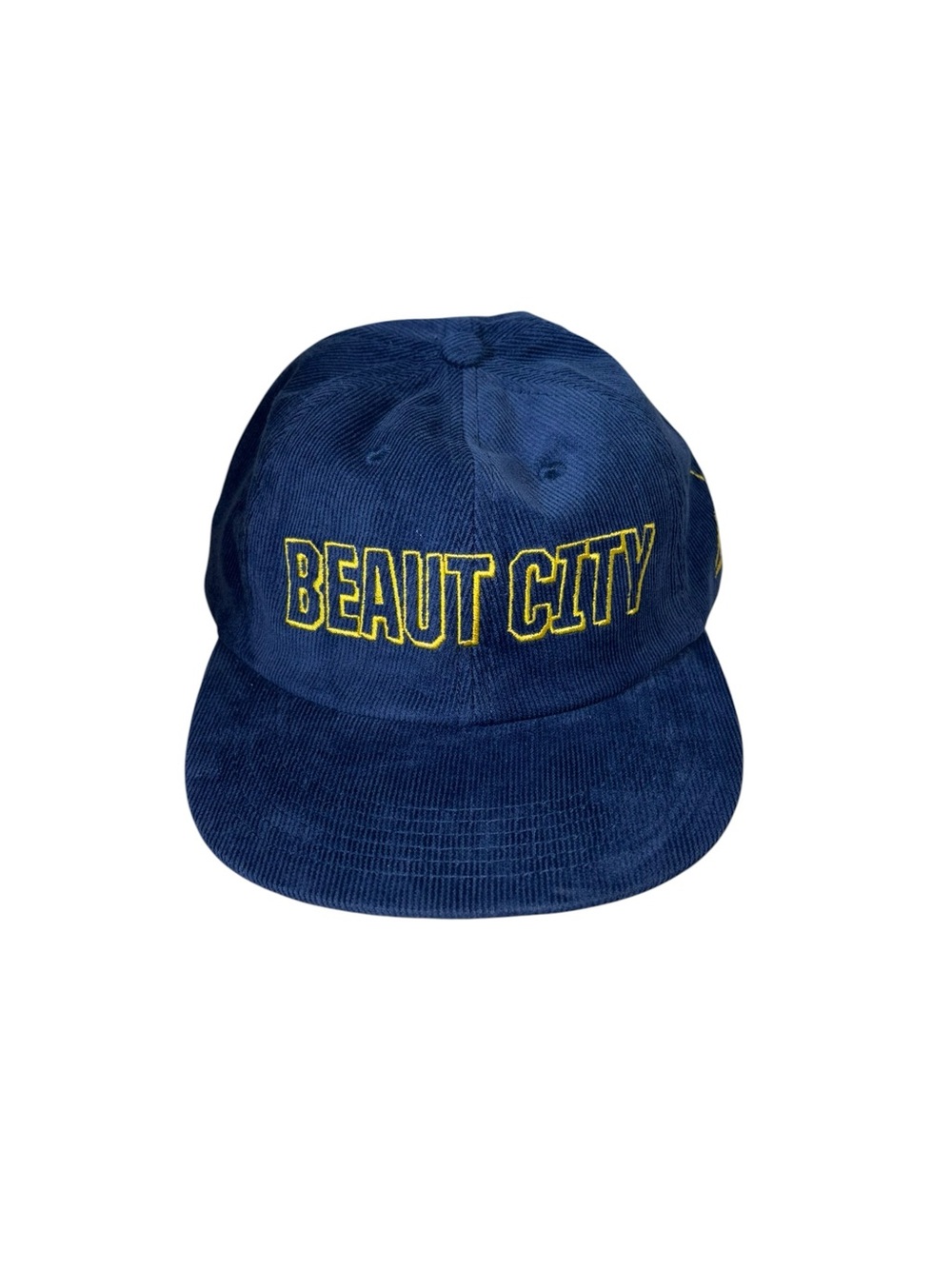 Beaut City Embroidered Navy Corduroy Hat

[ da beauty league ] beaut city
